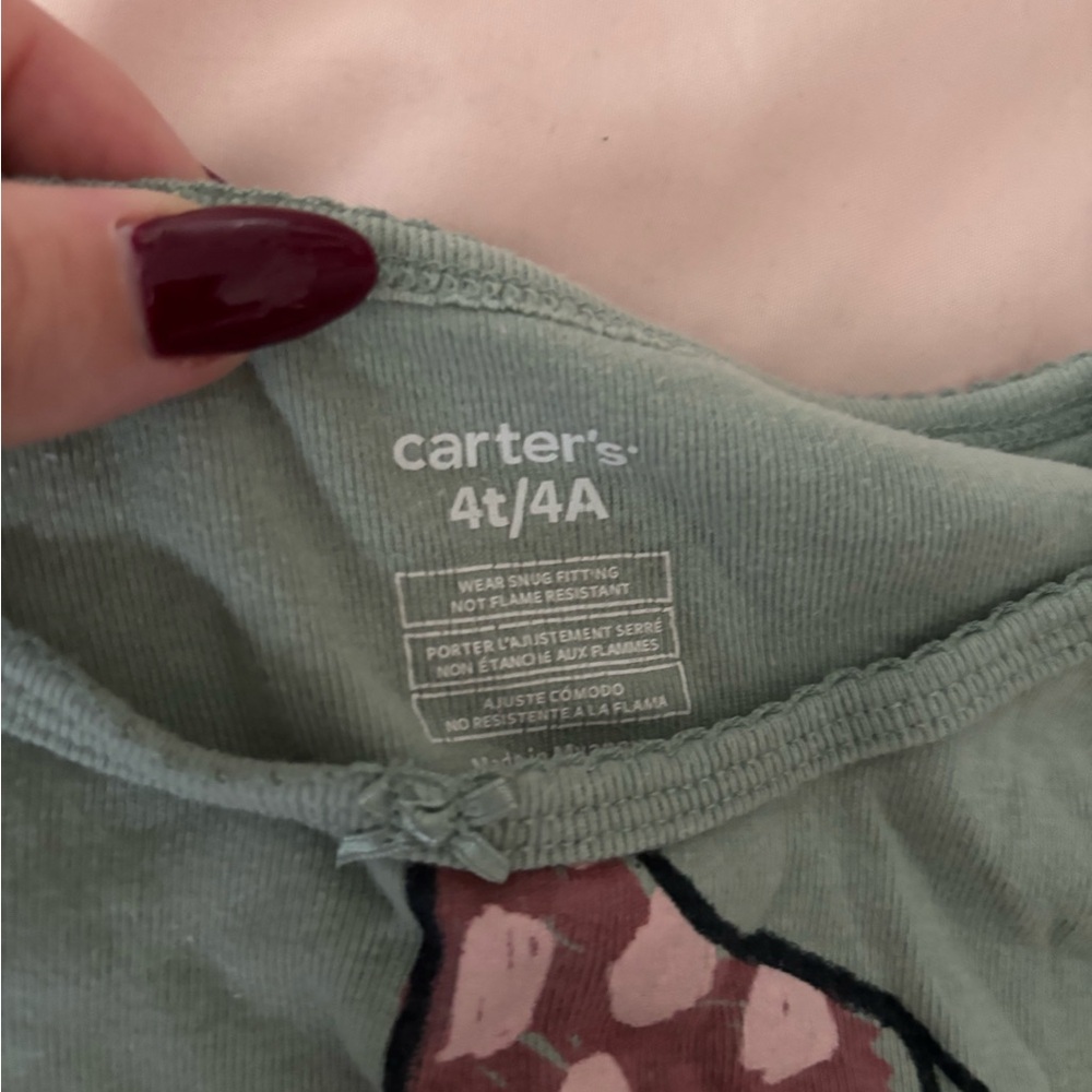 Carters/Old Navy 4T bundle pajamas EUC - Picture 8 of 12